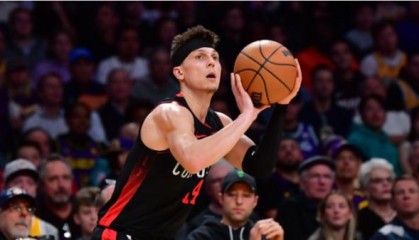 沙巴体育-巴特勒想走热火还有我！希罗致命一击带队复仇魔术